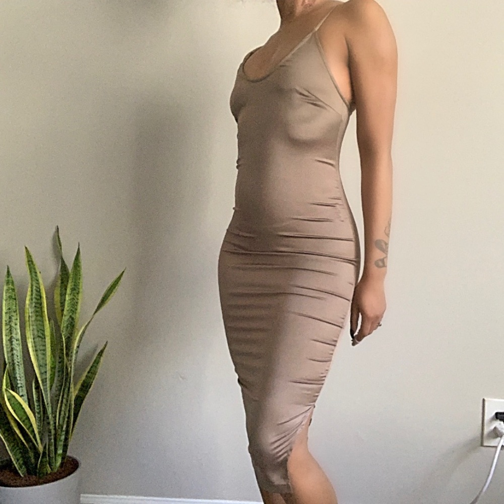 SOLDSmall Missguided Satin Dress ❤️